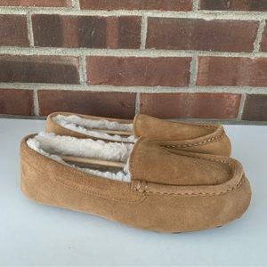 Amazon Essentials Womens Tan Suede Slip On Slippers US 9 M NEW